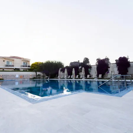 Exclusive & Çeşme