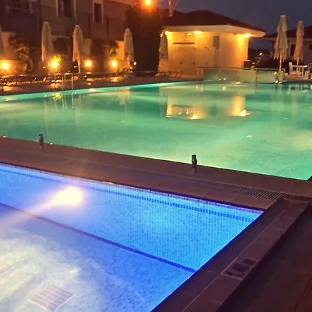 Exclusive & Hotell 3*