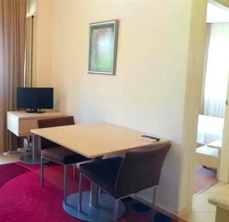 Hotel Exclusive & 3*
