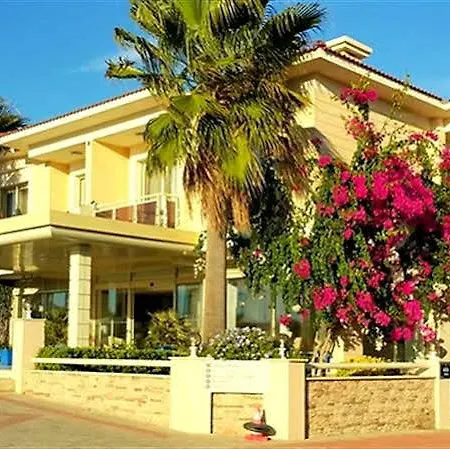Exclusive & 3* Cesme