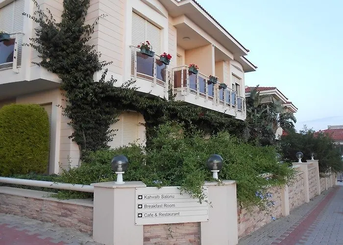 Hotel Exclusive & 3*