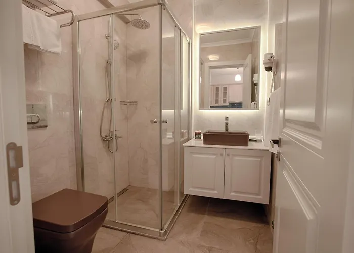 Hotel Exclusive & 3*