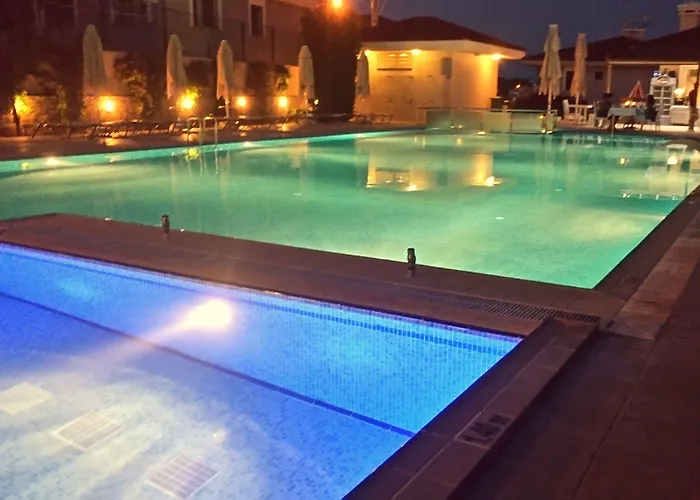 Exclusive & Hotel 3*